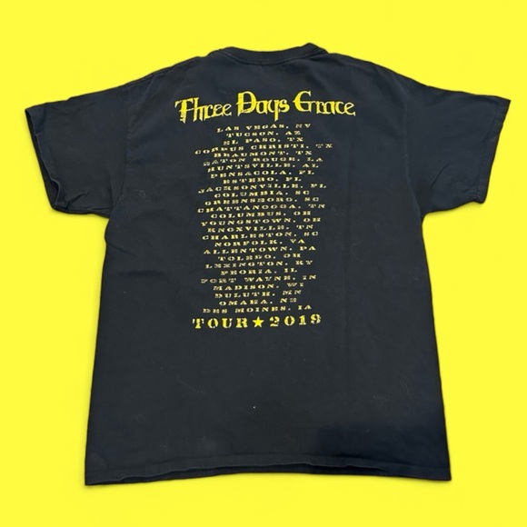 Three Days Grace Concert T-Shirt. Size Large - Picture 7 of 7